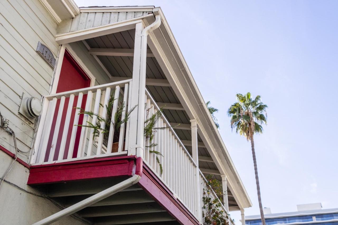 Hollywood Hills Suites Los Angeles Exterior photo